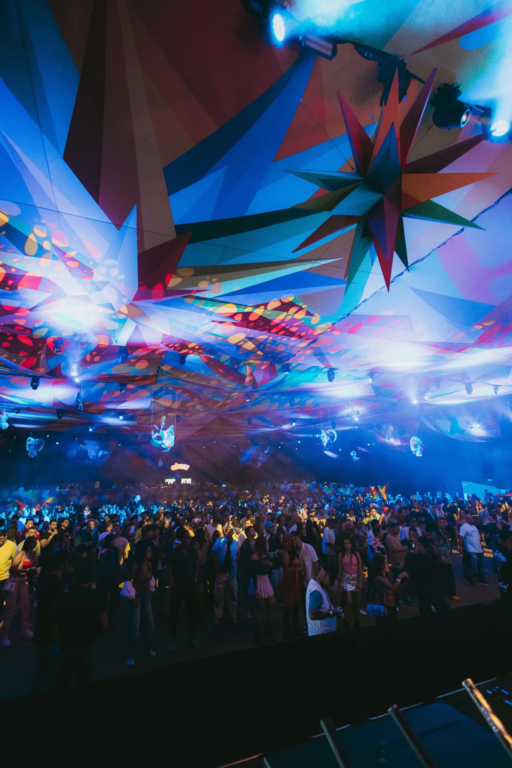 Elrow party production